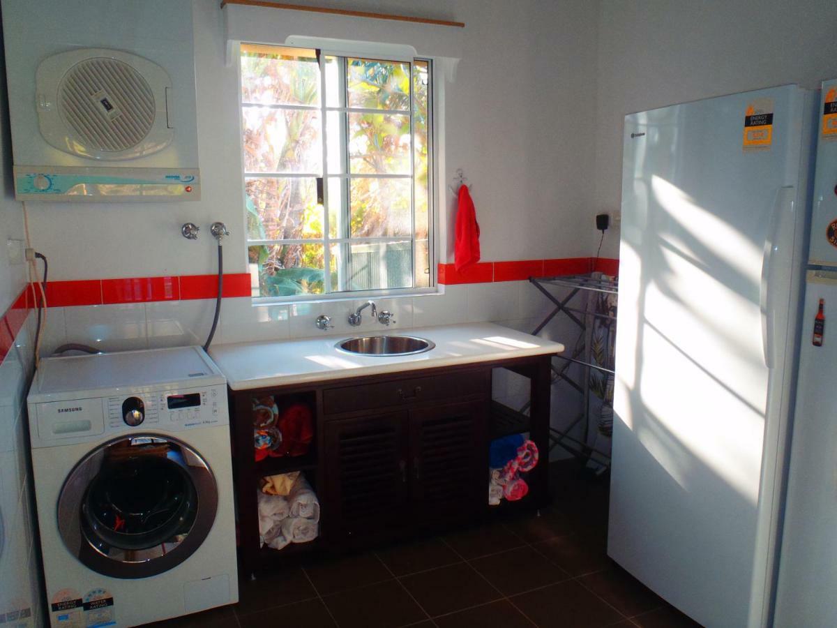 Island Time Guest Room Flying Fish Cove Luaran gambar